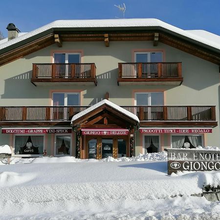 Giongo Residence - Appartamenti Lavarone Exteriör bild