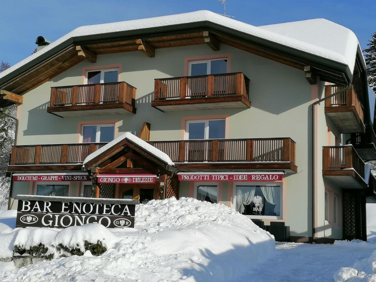 Giongo Residence - Appartamenti Lavarone Exteriör bild