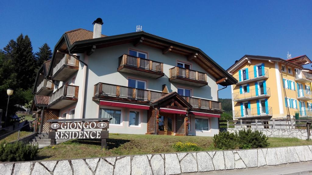 Giongo Residence - Appartamenti Lavarone Exteriör bild
